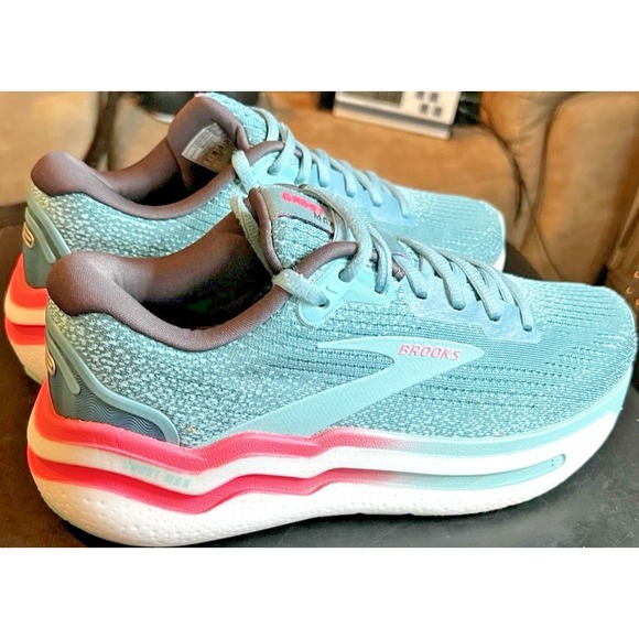 Brooks Shoes - Brooks Ghost Max 2  Teal/Pink Women's Size 7 Athletic Running Shoes  1204201B475